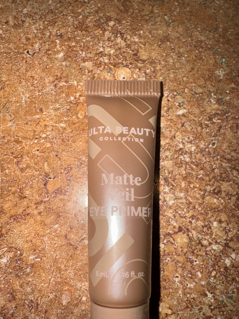 Ulta Beauty Matte Veil Eye Primer - Picture 2 of 4